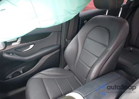 2020 Mercedes-Benz Glc 300 4Matic from USA, damaged, VIN W1N0G8EB4LF793172